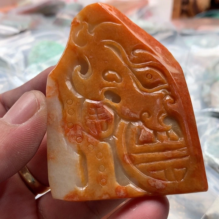 翡翠未镶嵌颈饰保真天然A货翡翠