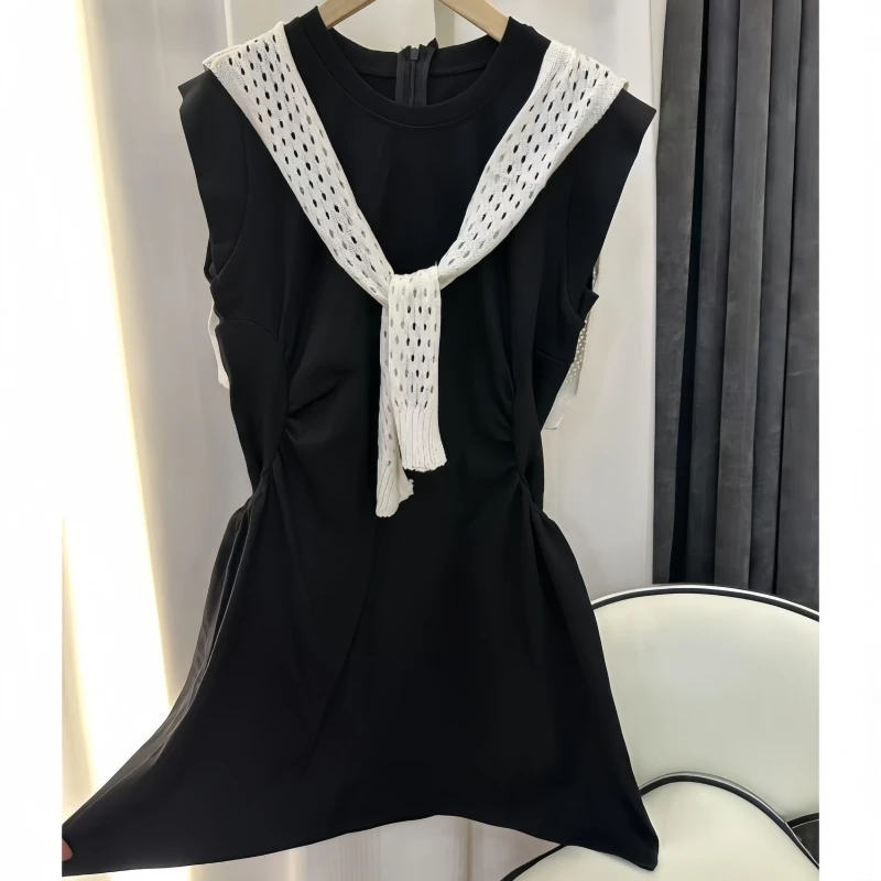 秋季设计感假两件休闲小黑裙百搭风撞色连衣裙小众法式褶皱连衣裙