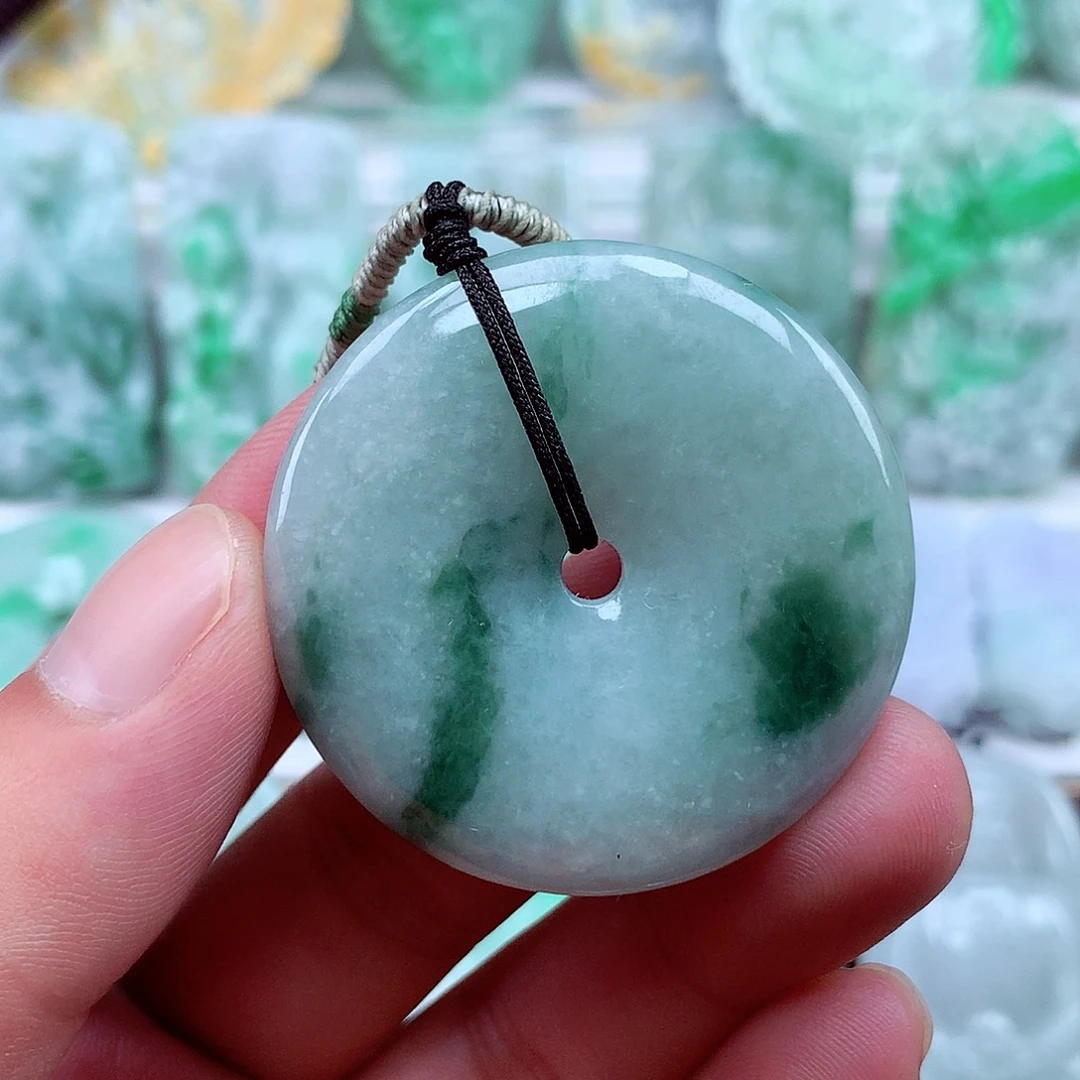 翡翠未镶嵌颈饰翡翠吊坠