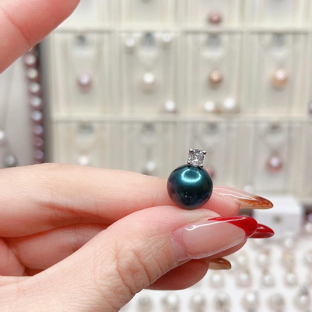 淡水珍珠合金吊坠(赠链)