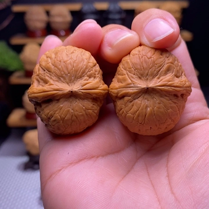 木质类云铁滚石38号