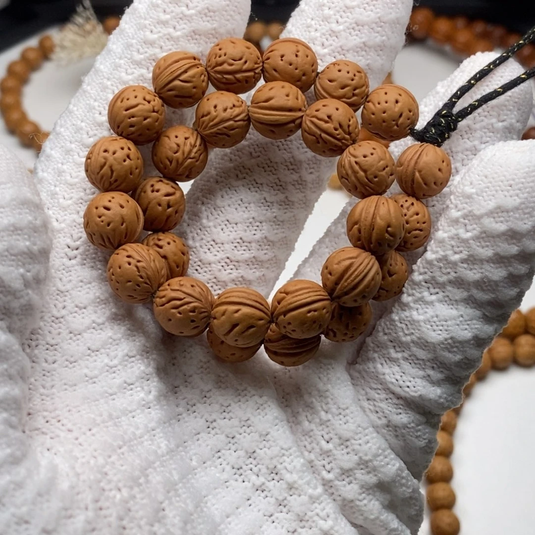 张***辉桃核吊坠东北野生核10+