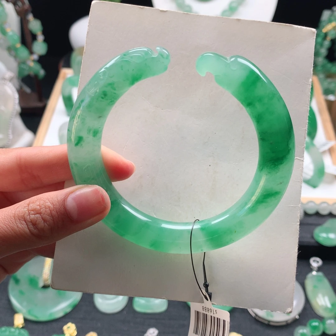 石英质玉未镶嵌手镯