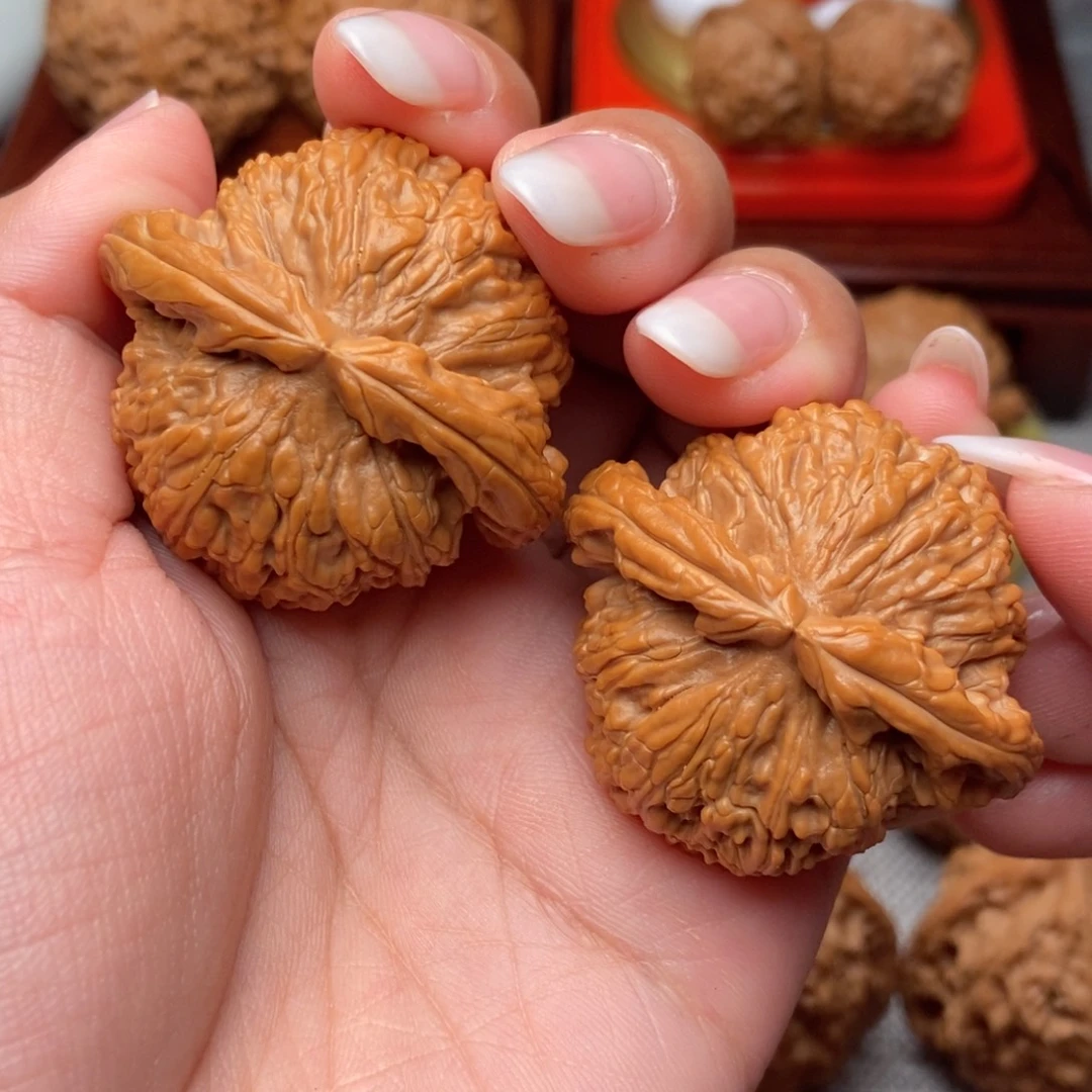 Z****把件文玩核桃毕业球白41全品