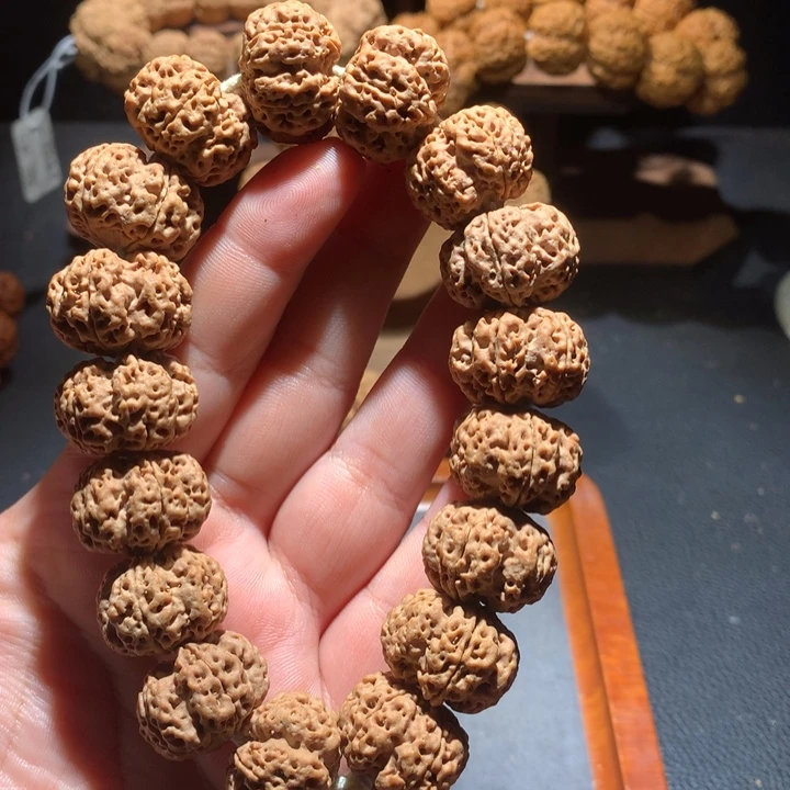 菩提籽类22+梁梅花桩定制