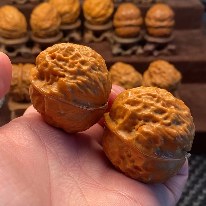 铁***憨文玩核桃把件铁核桃