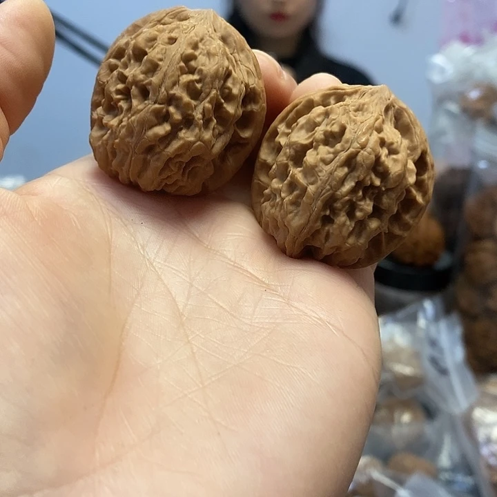 把件文玩核桃35.5红锦鲤