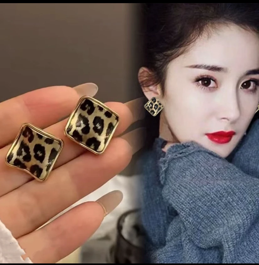 铜合金耳饰 复古几何方形豹纹耳饰女2025年新款秋冬高级感A29
