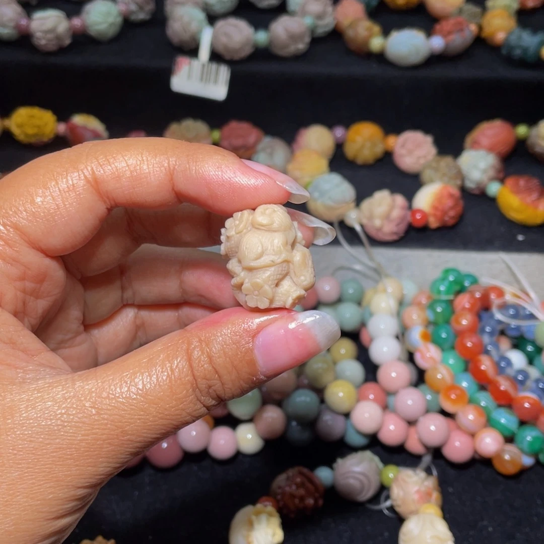 石英质玉未镶嵌手链