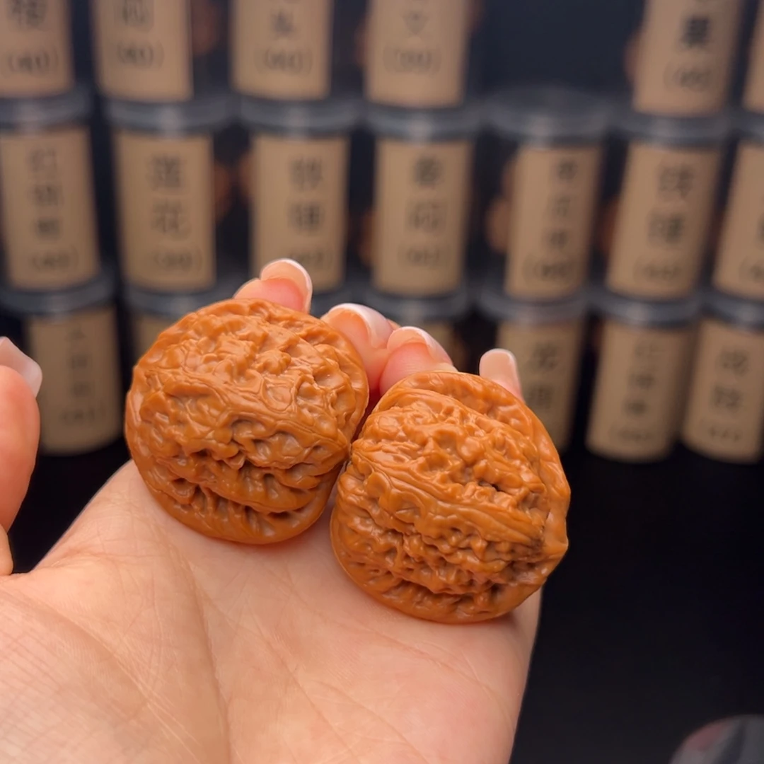 文玩核桃吊坠红锦鲤42全品