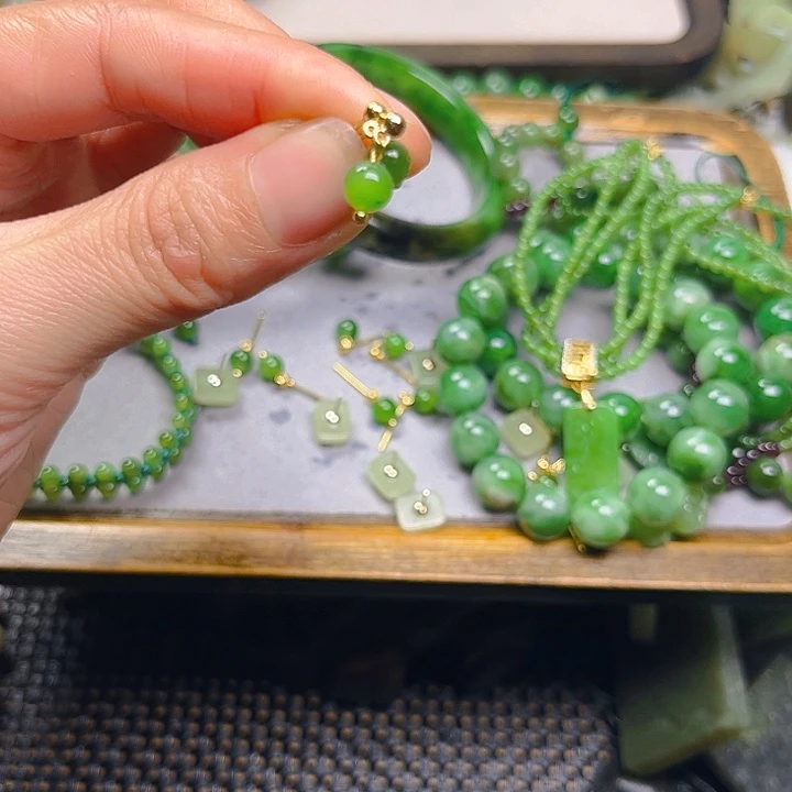 未镶嵌和田玉珠宝半成品大*