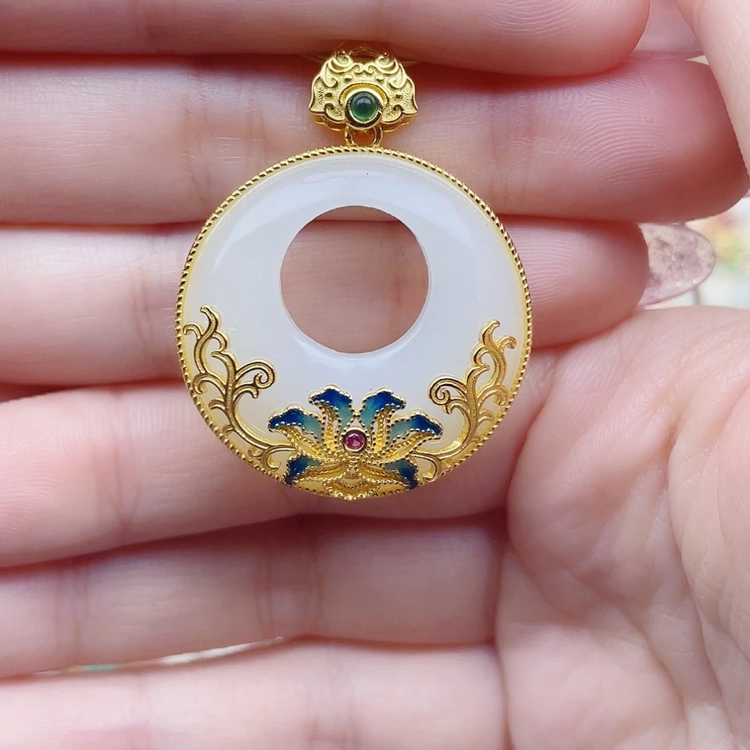 和田玉银S925镀金镶嵌颈饰