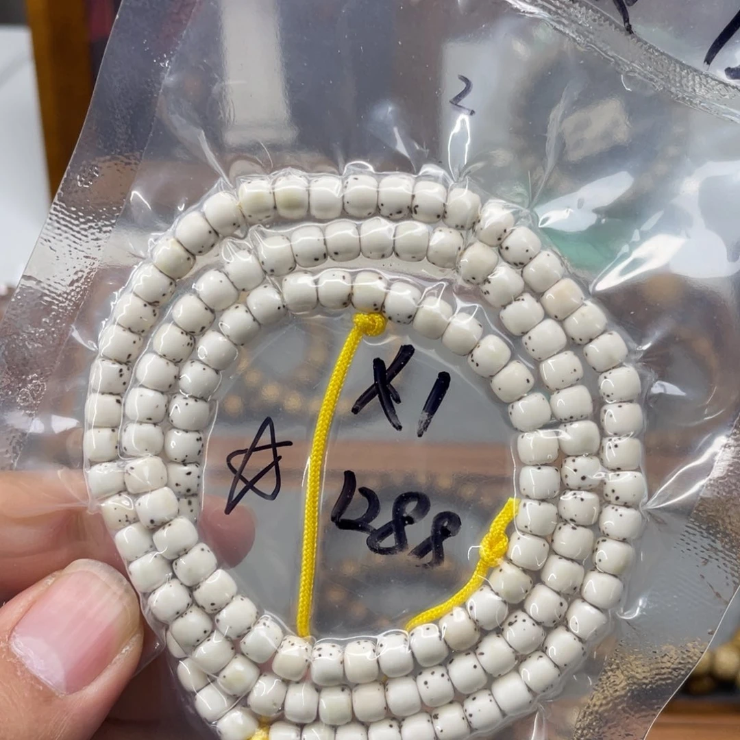 星月菩提手串6*5长串顺白半壁留白精品