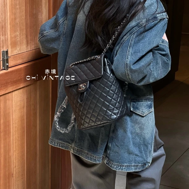 95新 Chanel/香奈儿 7295 萨尔茨堡黑银羊皮双肩包