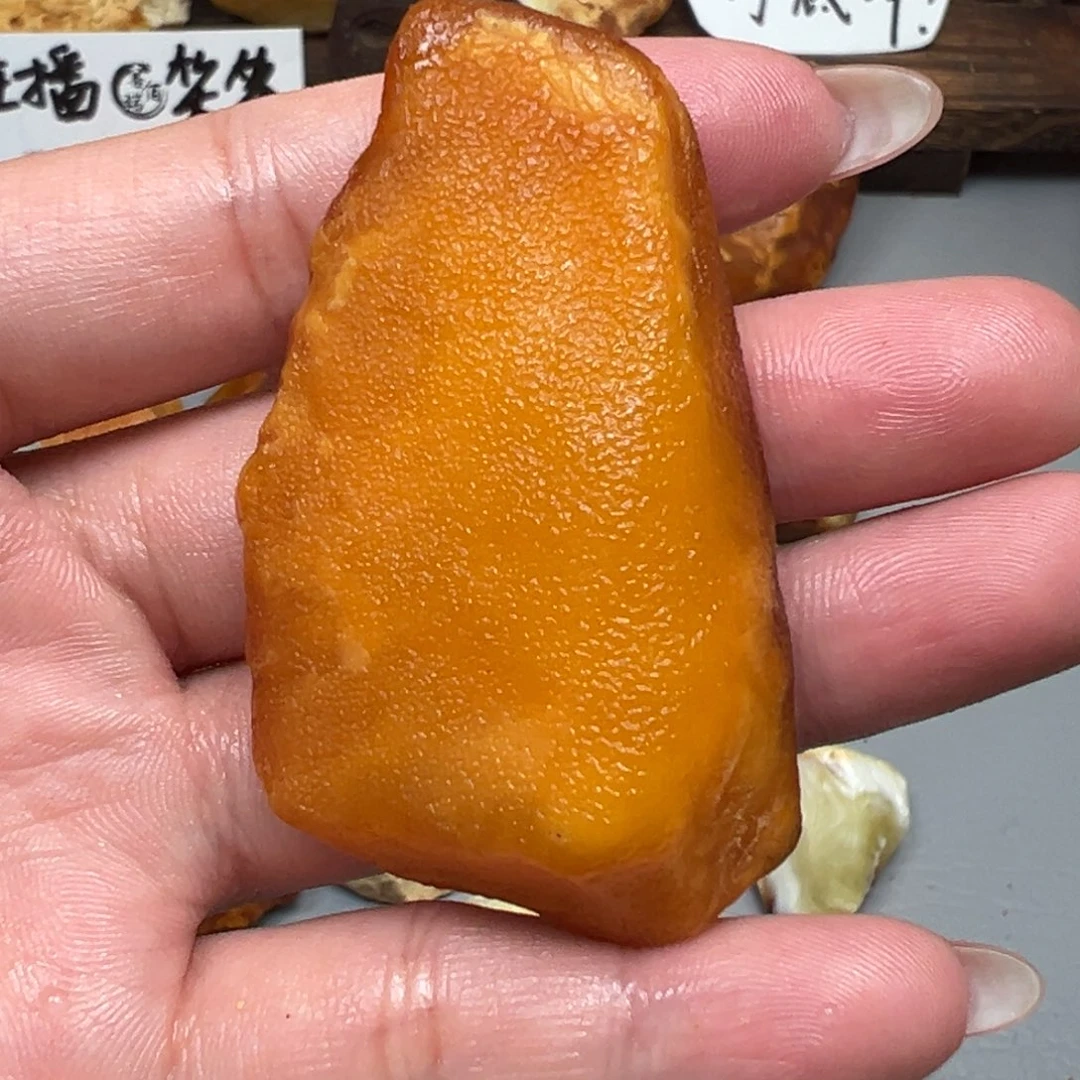 定制琥珀未镶嵌蜜蜡