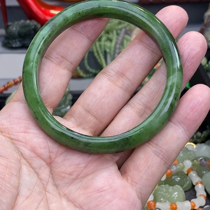 幸***福颈饰未镶嵌和田玉