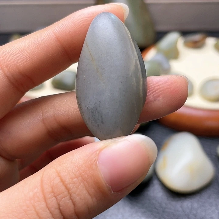 和田玉颈饰未镶嵌25