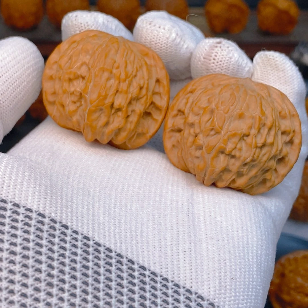 文玩核桃吊坠毕业级 磨盘正