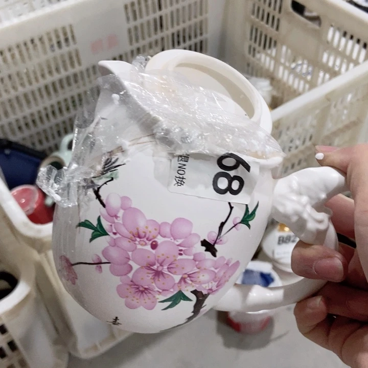 茶具微瑕，介意勿拍