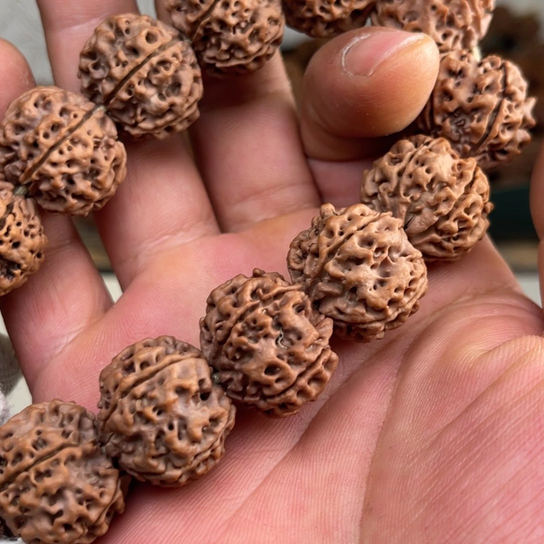 金刚菩提吊坠011老安娜大楼龙