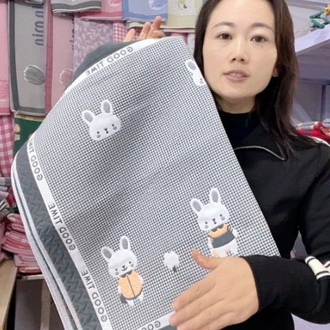 棉特价黑色小兔子