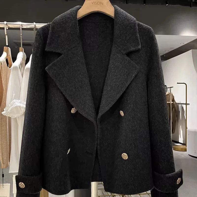 深灰色双面羊绒外套