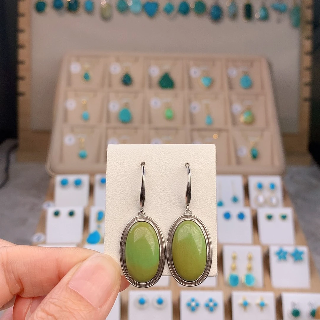 银S925镶嵌绿松石耳饰