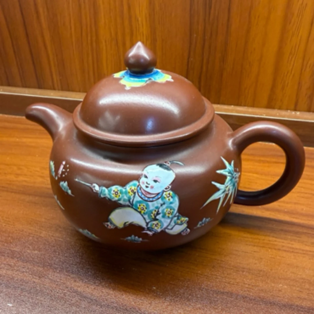 紫砂壶全手工原矿童子图案做工精细，包浆浓厚纯手工制作茶具