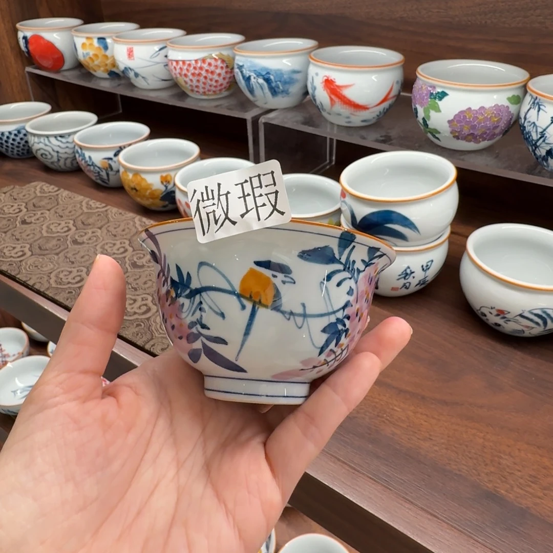 釉下手绘茶具微瑕