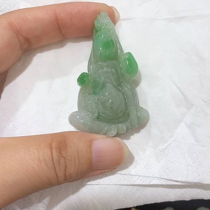 颈饰未镶嵌翡翠天