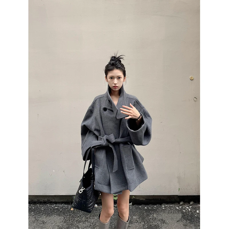 富家千金感灰色立领外套女秋季2025新款韩系复古宽松廓形收腰大衣