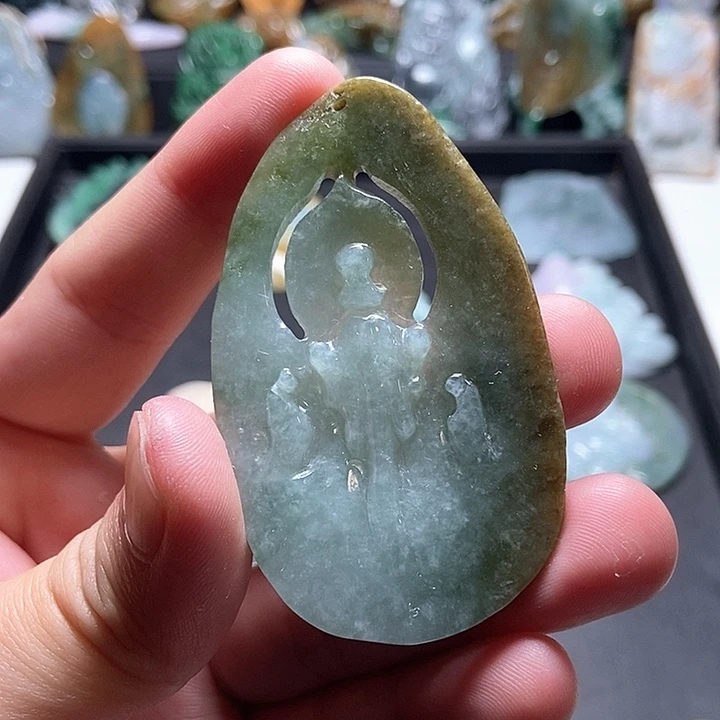 翡翠未镶嵌颈饰翡翠a货