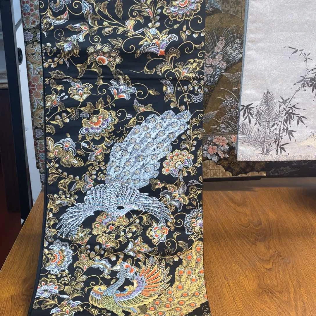 织绣芳正仓院孔雀纹