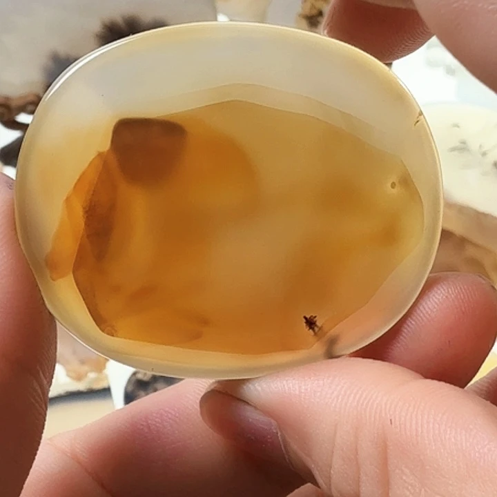 玛瑙/玉髓未镶嵌珠宝半成品