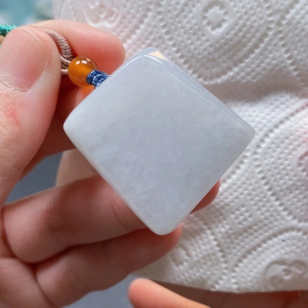 【闪购商品】翡翠吊坠(不含链)未镶嵌7313