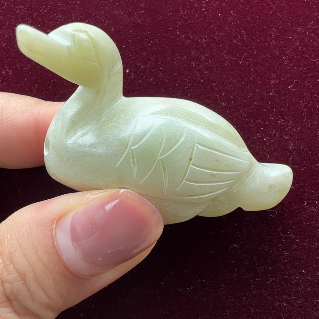 岫岩河磨玉（透闪石质玉）未镶嵌颈饰