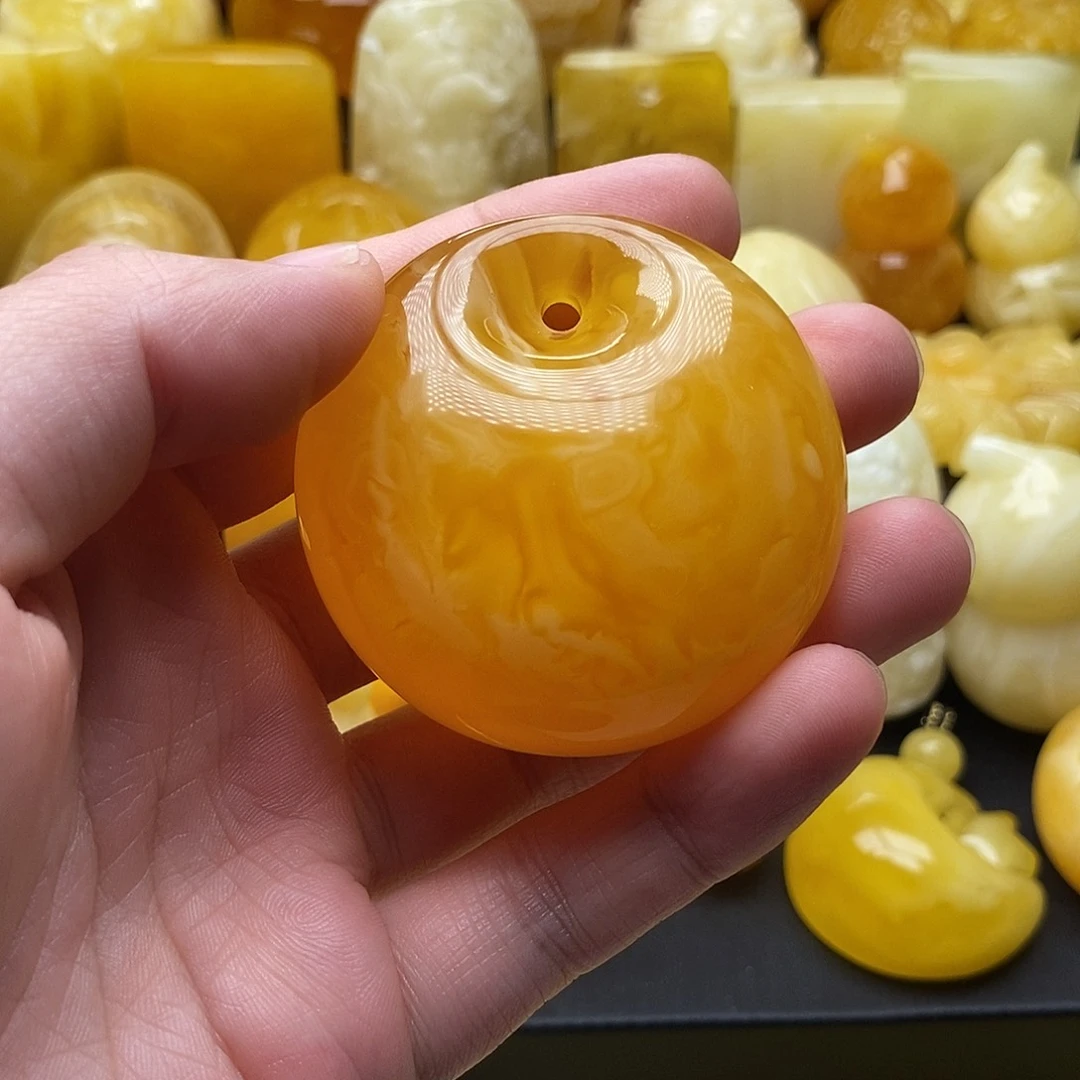 琥珀颈饰未镶嵌琥珀蜜蜡吊坠