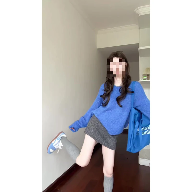 韩系一整套ootd穿搭松弛感蓝色针织上衣a字短裙两件套装2025秋季