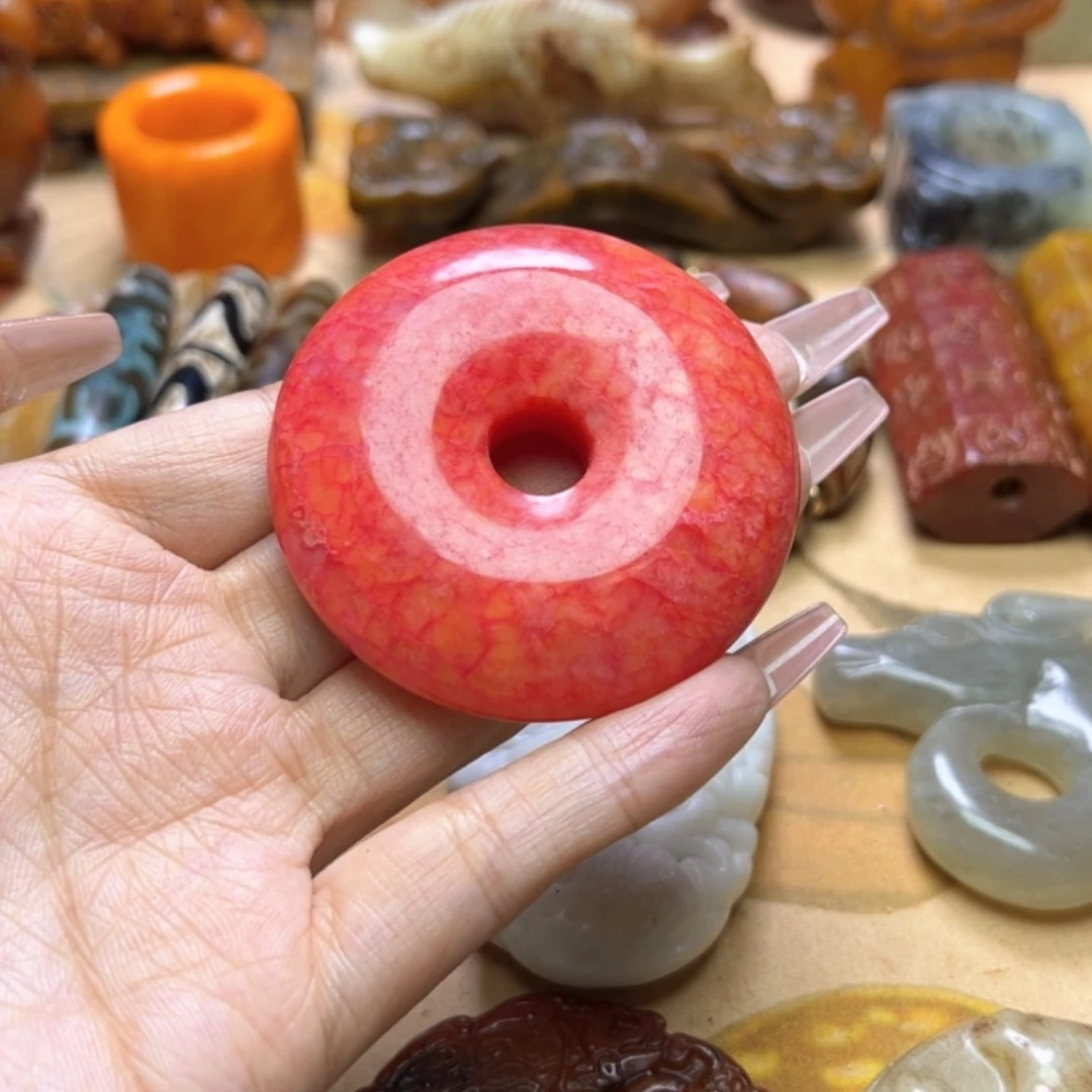 【闪购商品】蛇纹石玉颈饰未镶嵌