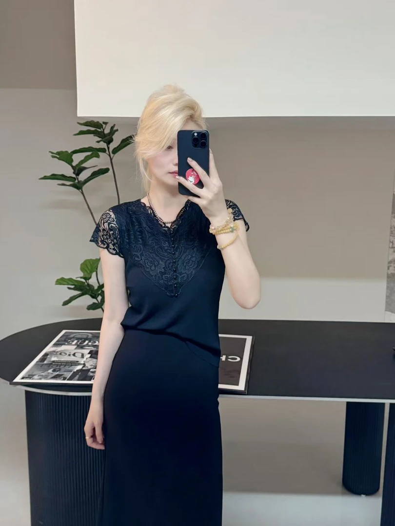 CJ蕾丝花边镂空短袖