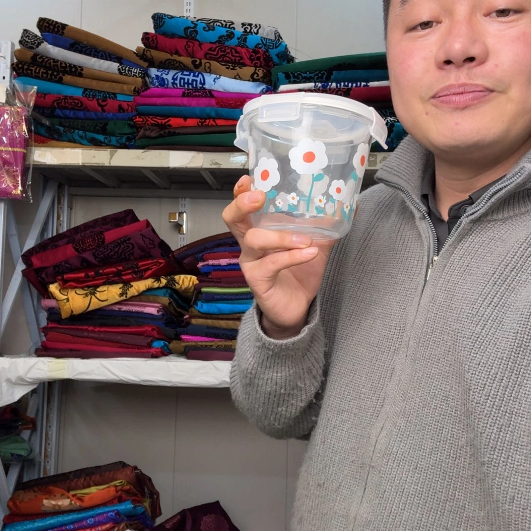 甩甩手甩甩手甩甩手甩