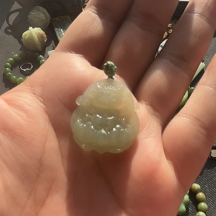 和田玉（糖玉）未镶嵌颈饰