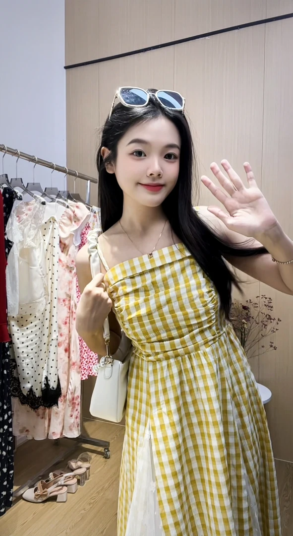 【小雅家】中长裙A字裙一字领夏季连衣裙吊带裙方领格子小清新