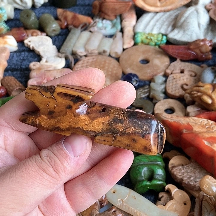 和田玉未镶嵌颈饰62