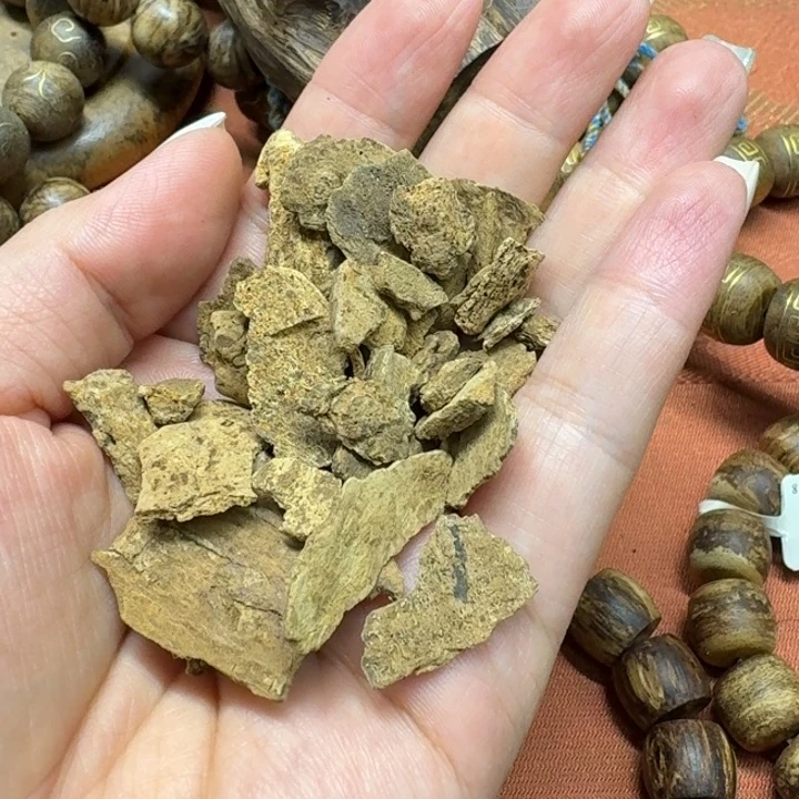 大叶紫檀（黑酸枝木类）