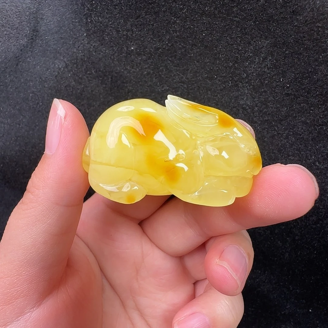 蜜蜡未镶嵌珠宝奇石