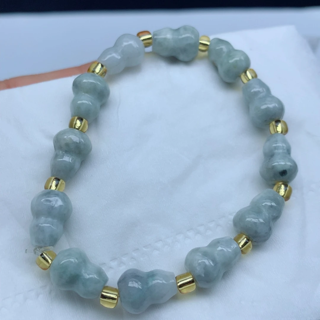 翡翠颈饰未镶嵌手串