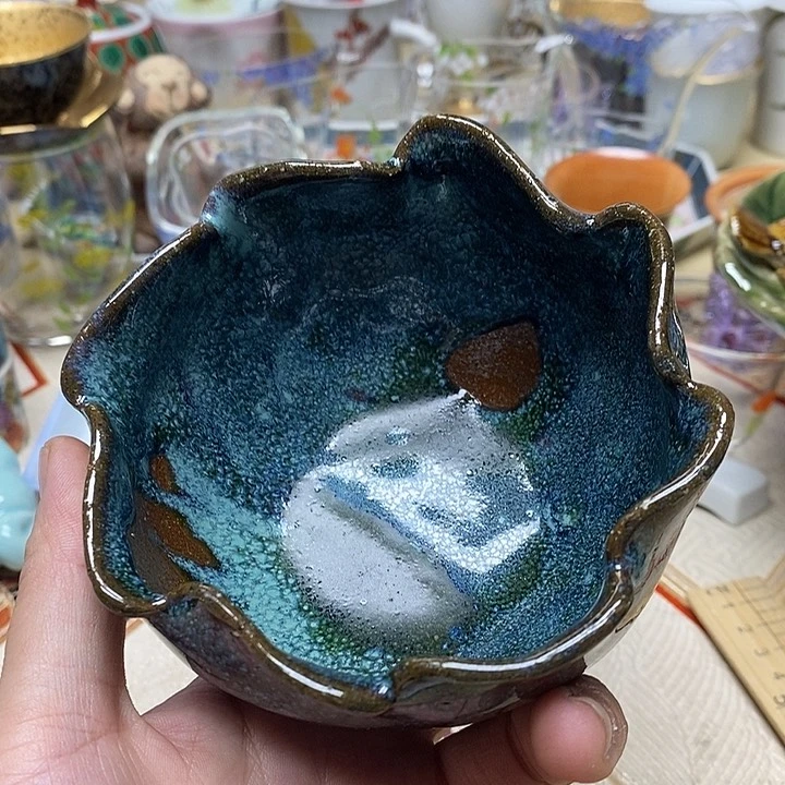 茶壶紫砂杯子的味道就好像被风压一样