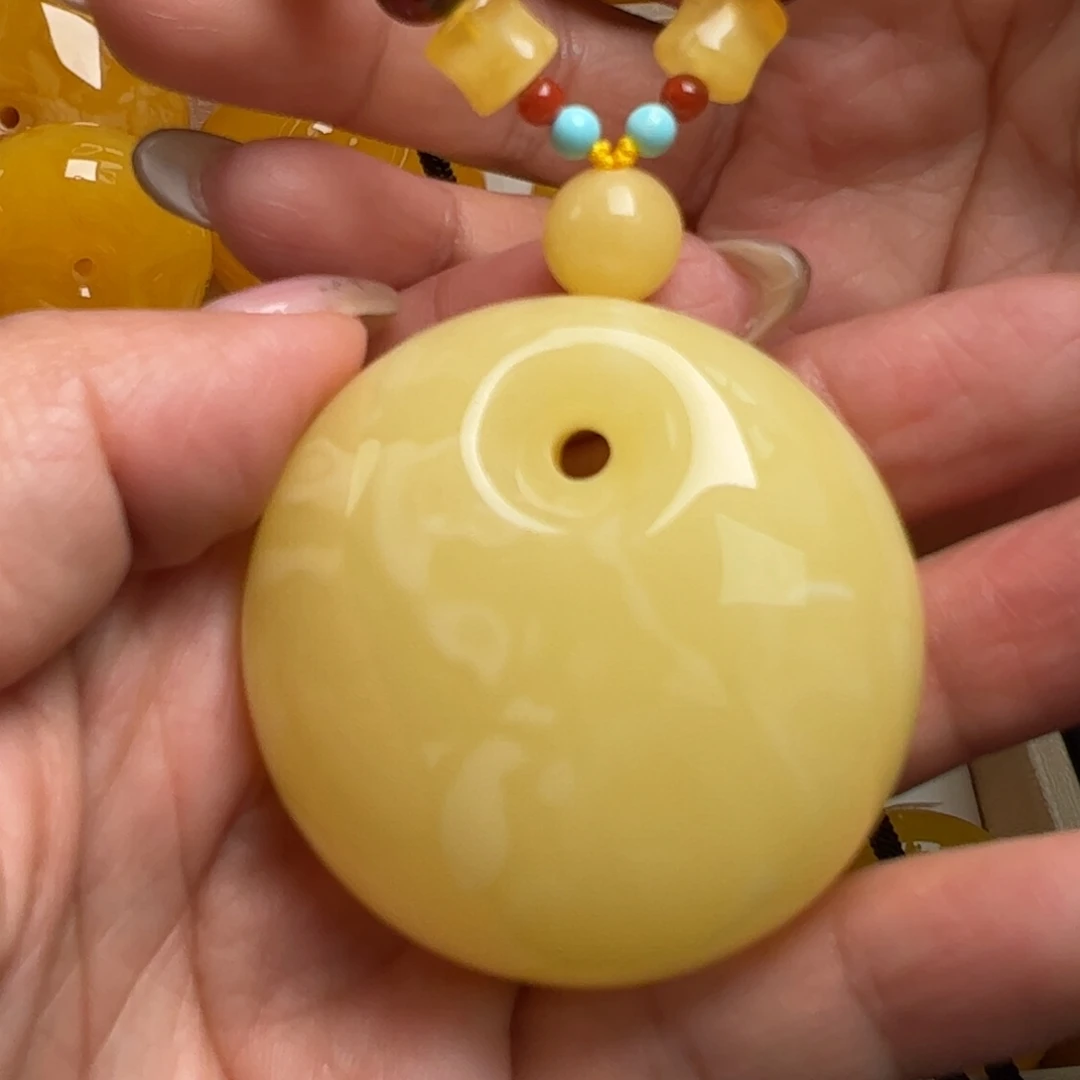 蜜蜡未镶嵌毛衣链无烤色无优化无补胶无煮蜜无覆膜无辐照