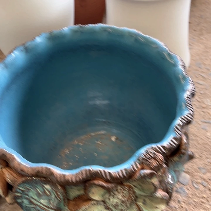 无孔 高28 口32。